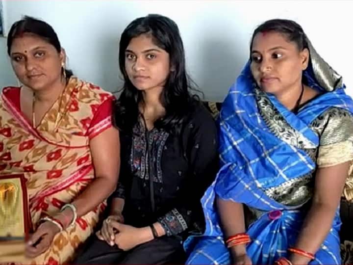 Hisha Baghel Durg An Auto Driver Daughter Has Become The