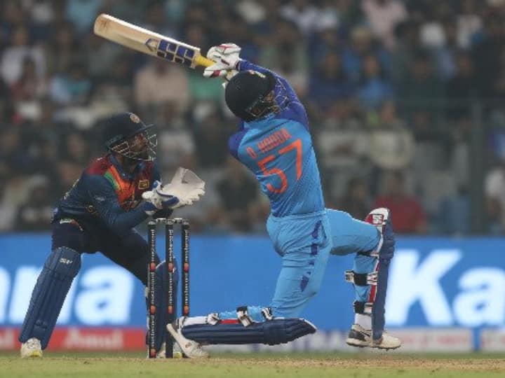 IND Vs SL 1st T20 1st Innings Highlights India Set Target 163 Runs Against Sri Lanka Wankhede Stadium