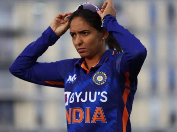 Harmanpreet Kaur Reaction To Nasir Hussain Comment Goes Viral On Social Media INDW Vs AUSW WT20 World Cup | WT20 WC: नासिर हुसैन के कमेंट पर हरमनप्रीत कौर ने किया पलटवार, कहा