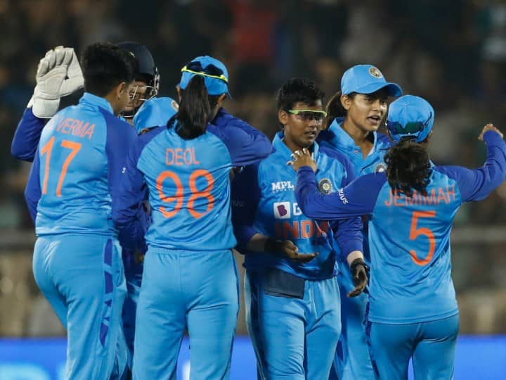 South Africa Women Won By 5 Wickets Against India Womens South Africa Women Won By 5 Wickets Against India Womens T20I Tri-Series 2023 Final
