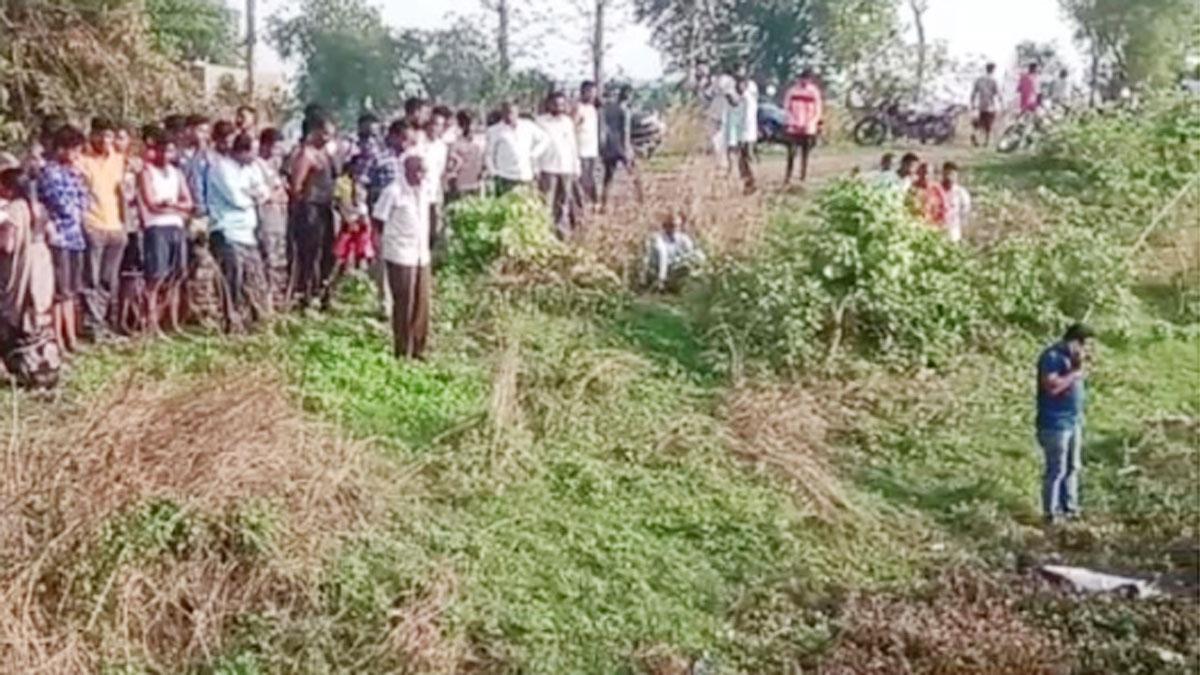 ब्रेकअप से गुस्साए प्रेमी ने कर दी प्रेमिका की हत्या 