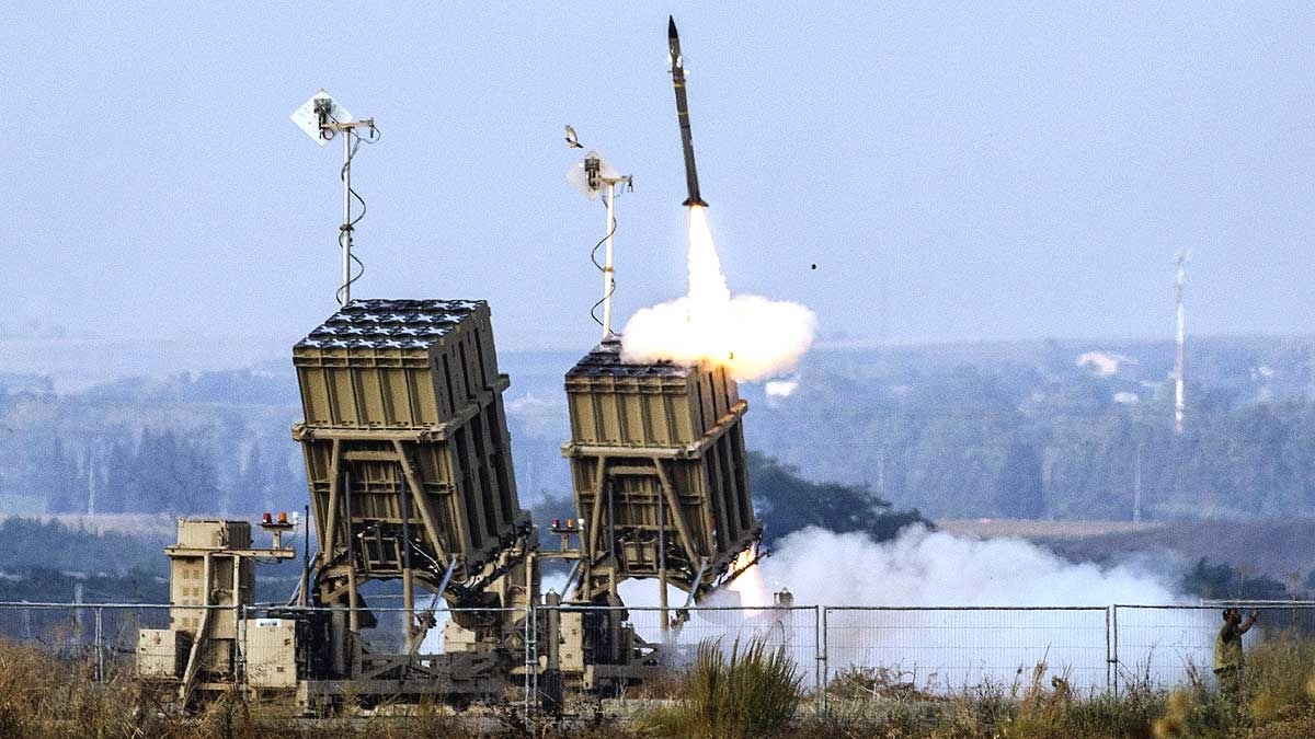 हमास और इजरायल के बीच चल रही जंग के 44 दिन हो चुके हैं.