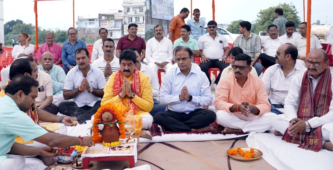 Bhoomi Pujan for Ram Katha : रामकथा के लिए बीआरपी मैदान में हुआ भूमि पूजन