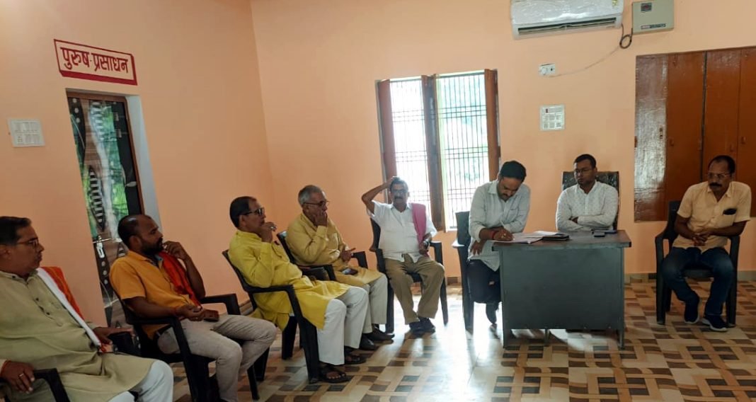 Jaunpur News : सर्वसम्मति से चुने गये खानापट्टी के कार्यवाहक प्रधान Jaunpur News : सर्वसम्मति से चुने गये खानापट्टी के कार्यवाहक प्रधान