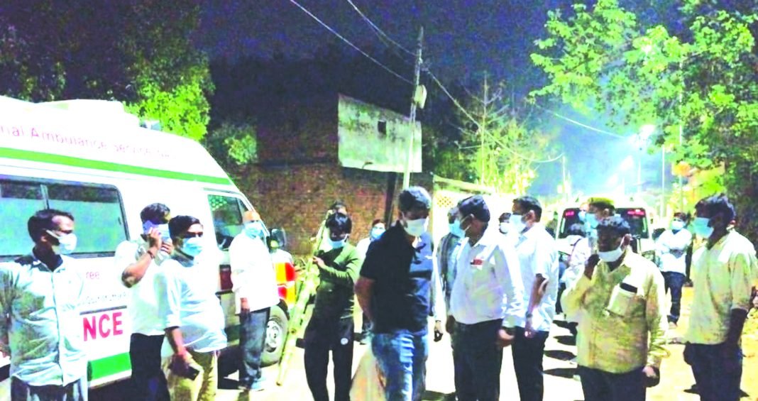 देर रात घुरहू बिंद का शव पैतृक गांव पहुंचते ही मचा कोहराम