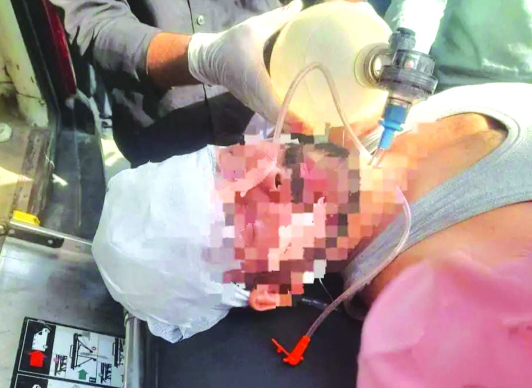 घनश्यामपुर में सड़क हादसे में घायल मैकेनिक की वाराणसी में मौत घनश्यामपुर में सड़क हादसे में घायल मैकेनिक की वाराणसी में मौत