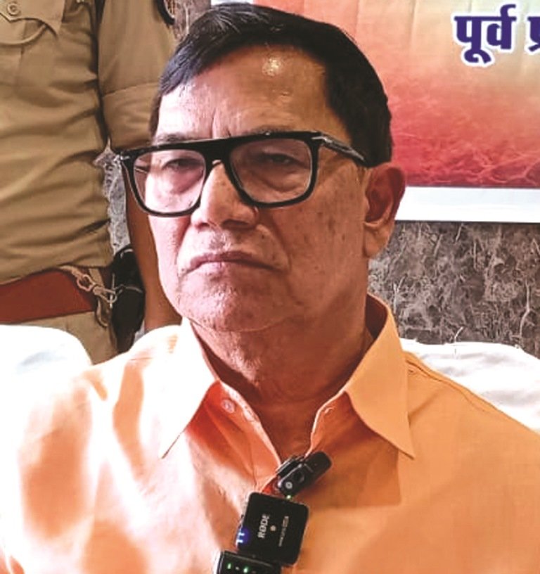 लंका दहन हो चुका रावण का वध है बाकी : कृपाशंकर सिंह लंका दहन हो चुका रावण का वध है बाकी : कृपाशंकर सिंह