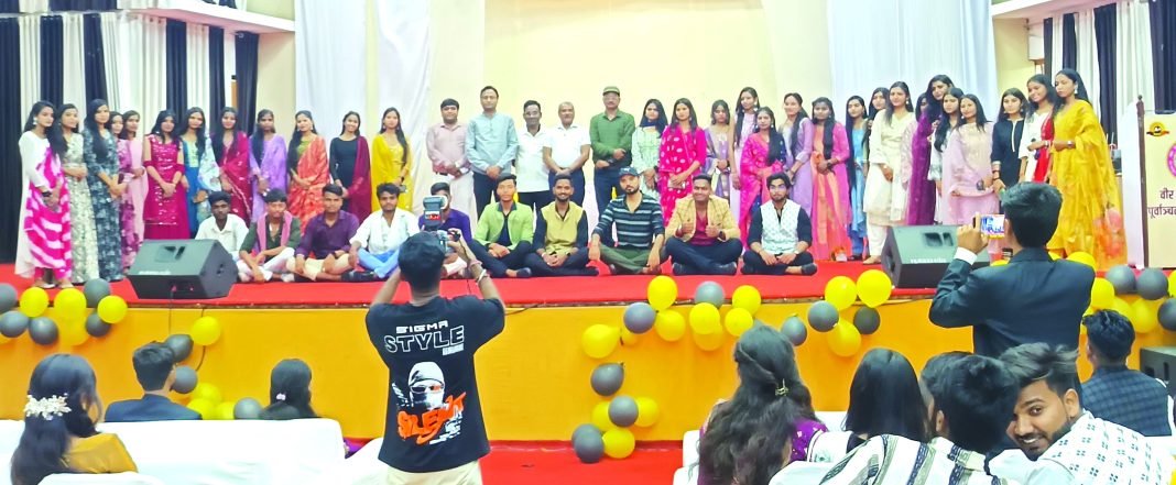 मिस्टर फेयरवेल शशांक, मिस फेयरवेल बनीं सानिया सोनी मिस्टर फेयरवेल शशांक, मिस फेयरवेल बनीं सानिया सोनी