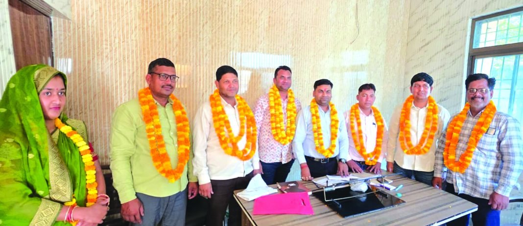 ग्राम पंचायत अधिकारी संघ का चुनाव हुआ संपन्न ग्राम पंचायत अधिकारी संघ का चुनाव हुआ संपन्न