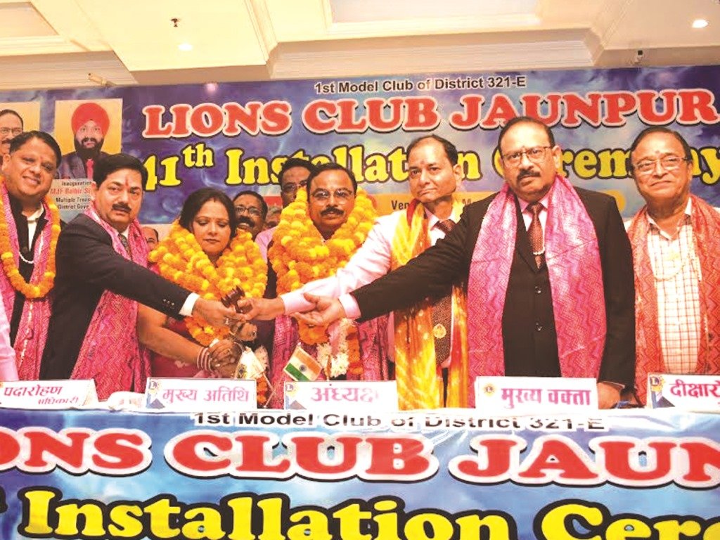 सीए राजेश राज गुप्ता अध्यक्ष और उनकी कार्यकारणी ने लिया शपथ सीए राजेश राज गुप्ता अध्यक्ष और उनकी कार्यकारणी ने लिया शपथ