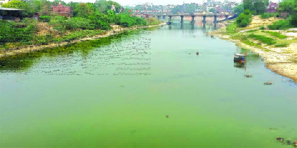 जौनपुर में जलसंकट गोमती नदी जलस्तर गर्मी पानी संकट