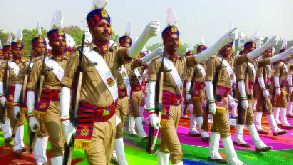 दीक्षांत परेड जौनपुर 687 रिक्रूट आरक्षी शानदार प्रदर्शन पुलिस ट्रेनिंग समारोह