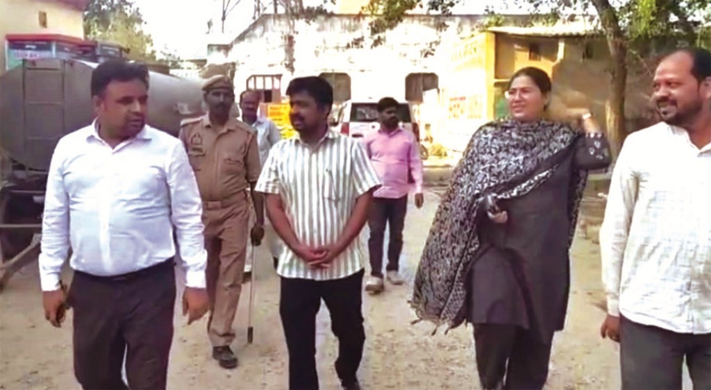 SDM inspecting water coolers in Kerakat Jaunpur