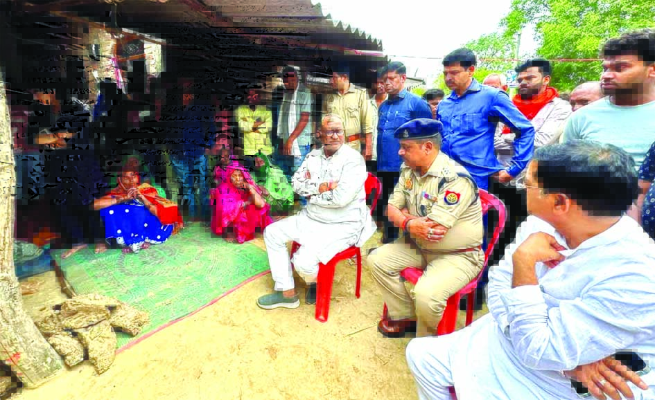 रामघाट पर आजाद बिंद का अंतिम संस्कार
