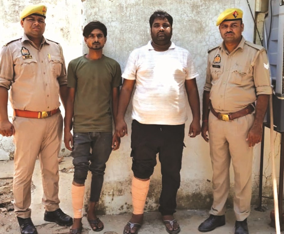 जौनपुर में ऑनलाइन ठगी और रंगदारी गिरोह के दो आरोपी गिरफ्तार
