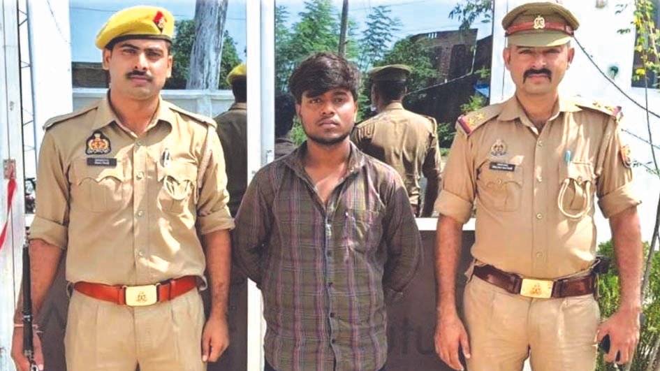जौनपुर से असम तक पीछा, वांछित आरोपी गिरफ्तार; अपहृता बरामद